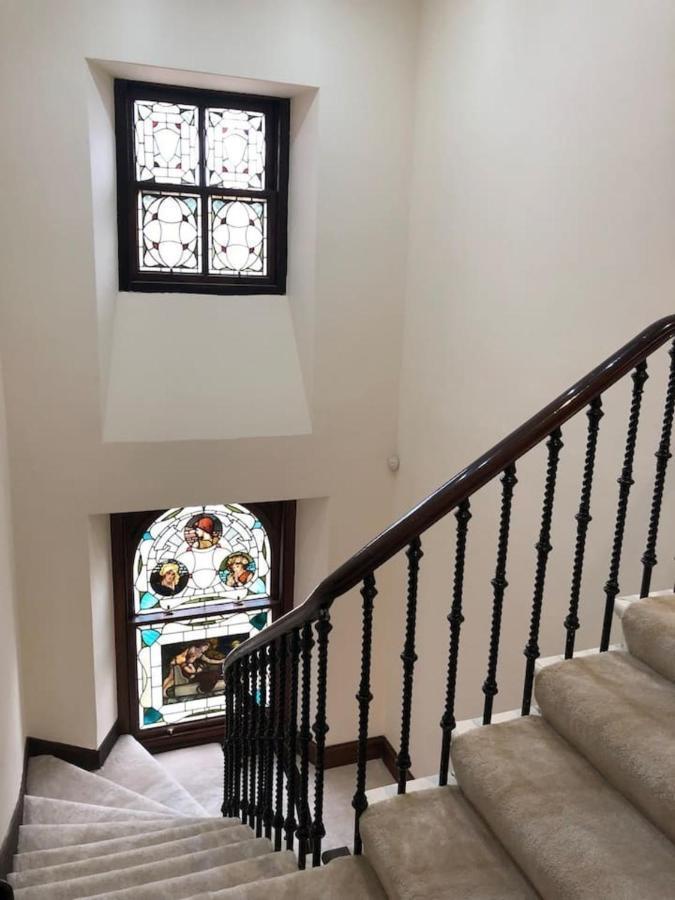 Beautiful 4-Bed Villa In גלאזגו מראה חיצוני תמונה